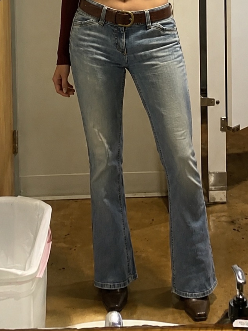 Ann Taylor low rise y2k bootcut jeans